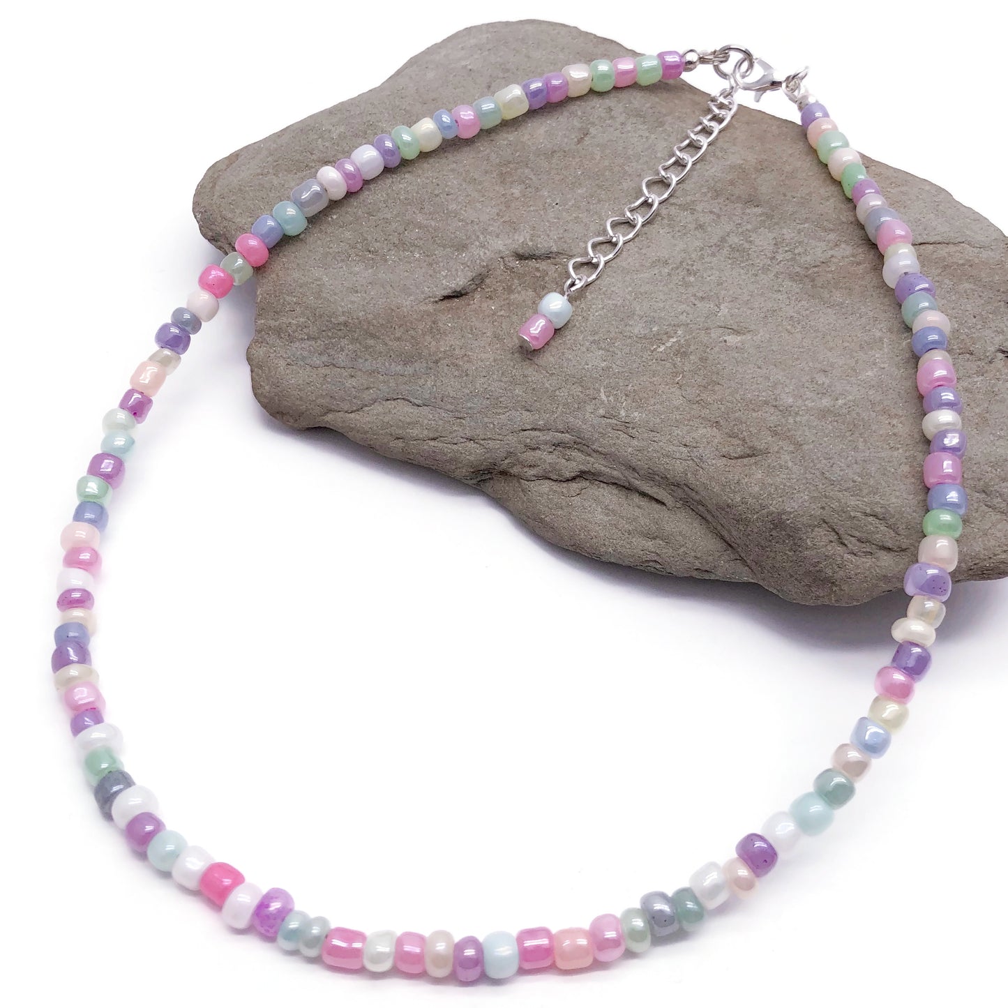 Shimmery Pastel Seed Beads Choker Necklace