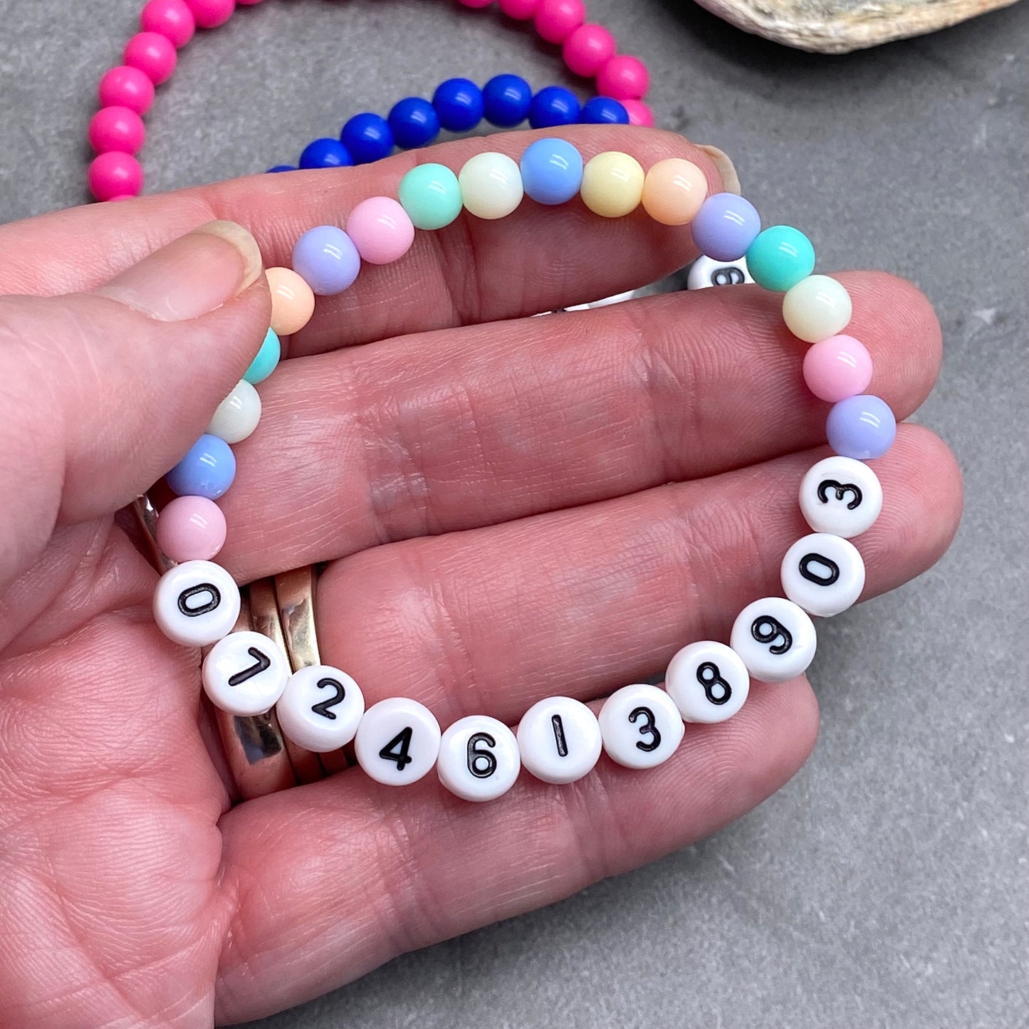 MOBILE PHONE NUMBER Acrylic Bead Bracelet