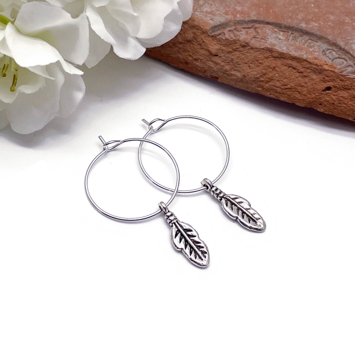 Feather Charm Hoop Earrings : 20mm Diameter