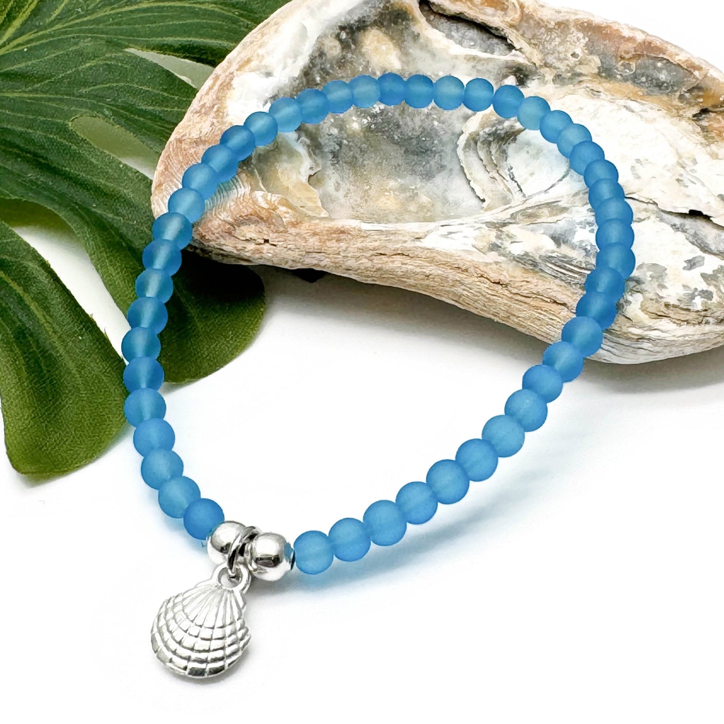 Sea Shell Charm Frosted Bead Bracelet - Colour Choice