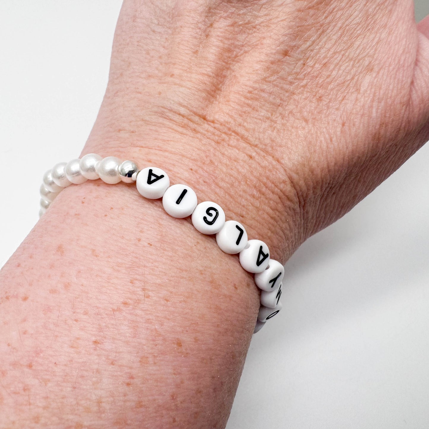 FIBROMYALGIA Medical Alert Bracelet - Acrylic Letter Beads