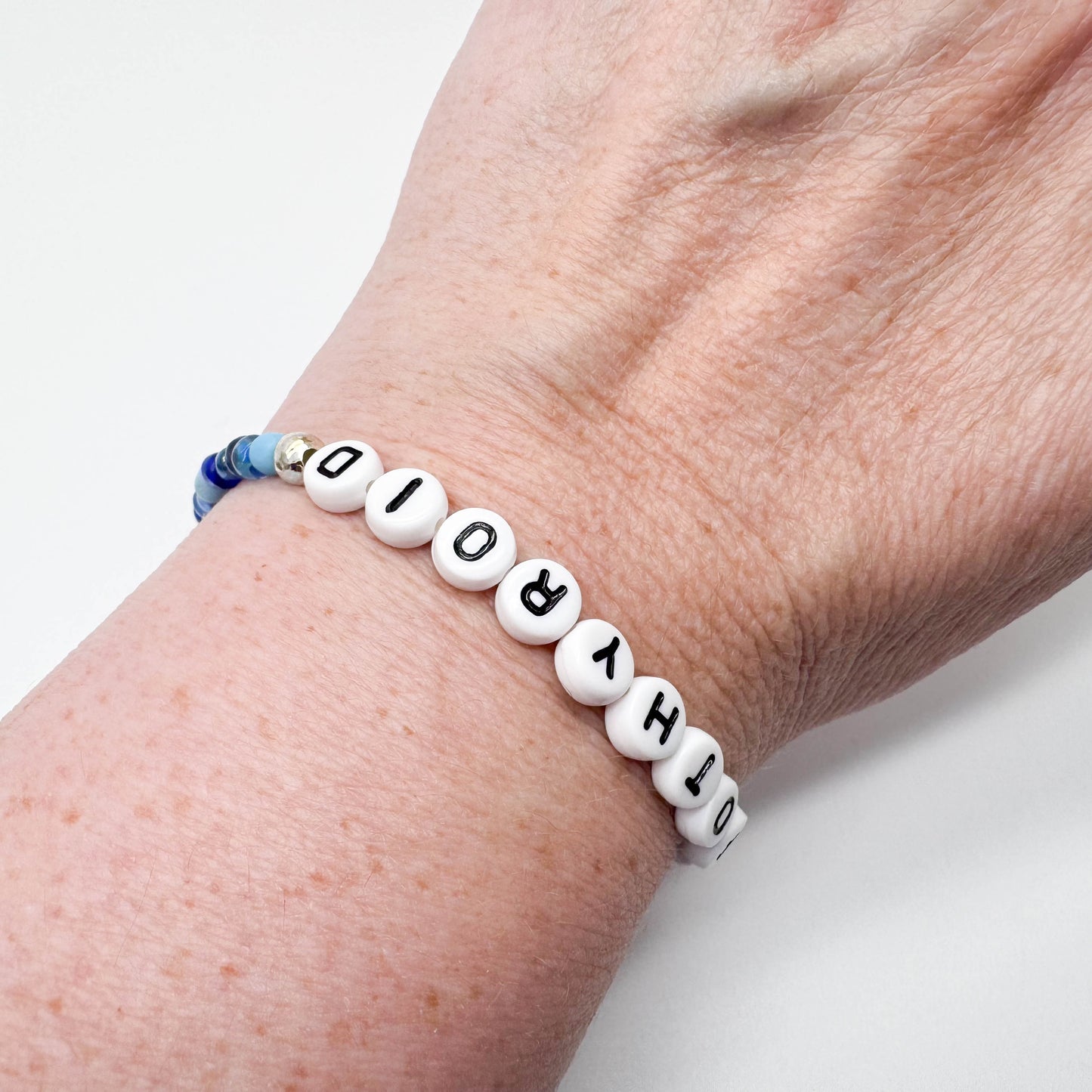 HYPOTHYROID Medical Alert Bracelet - Glass Seed Beads