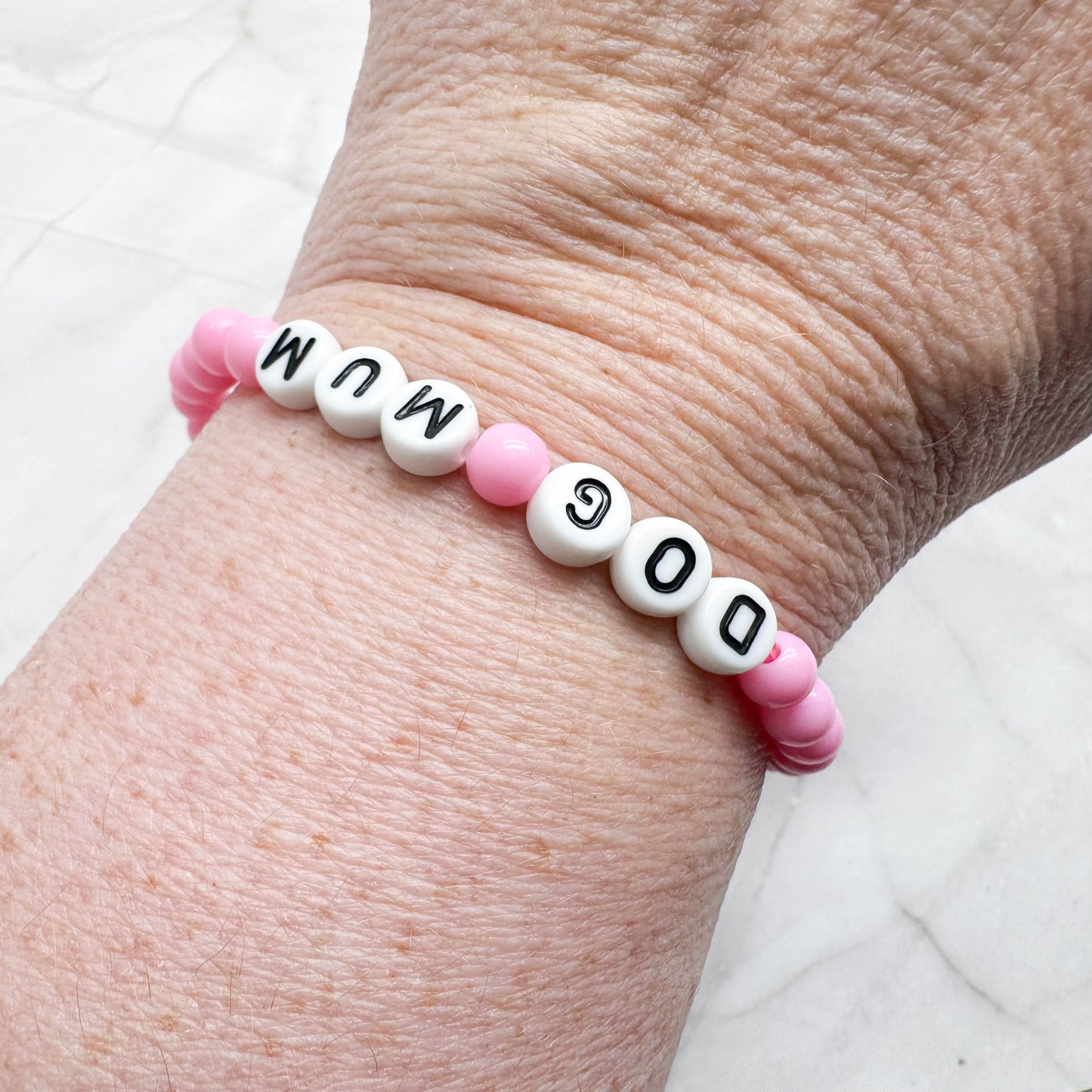 DOG MUM Message Bracelet - Acrylic Letter Beads