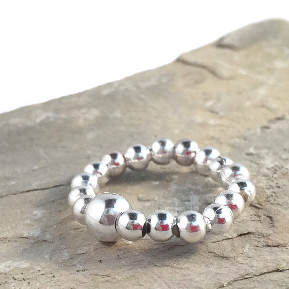 Plain Stretch Ring with Small Silver Plated Beads