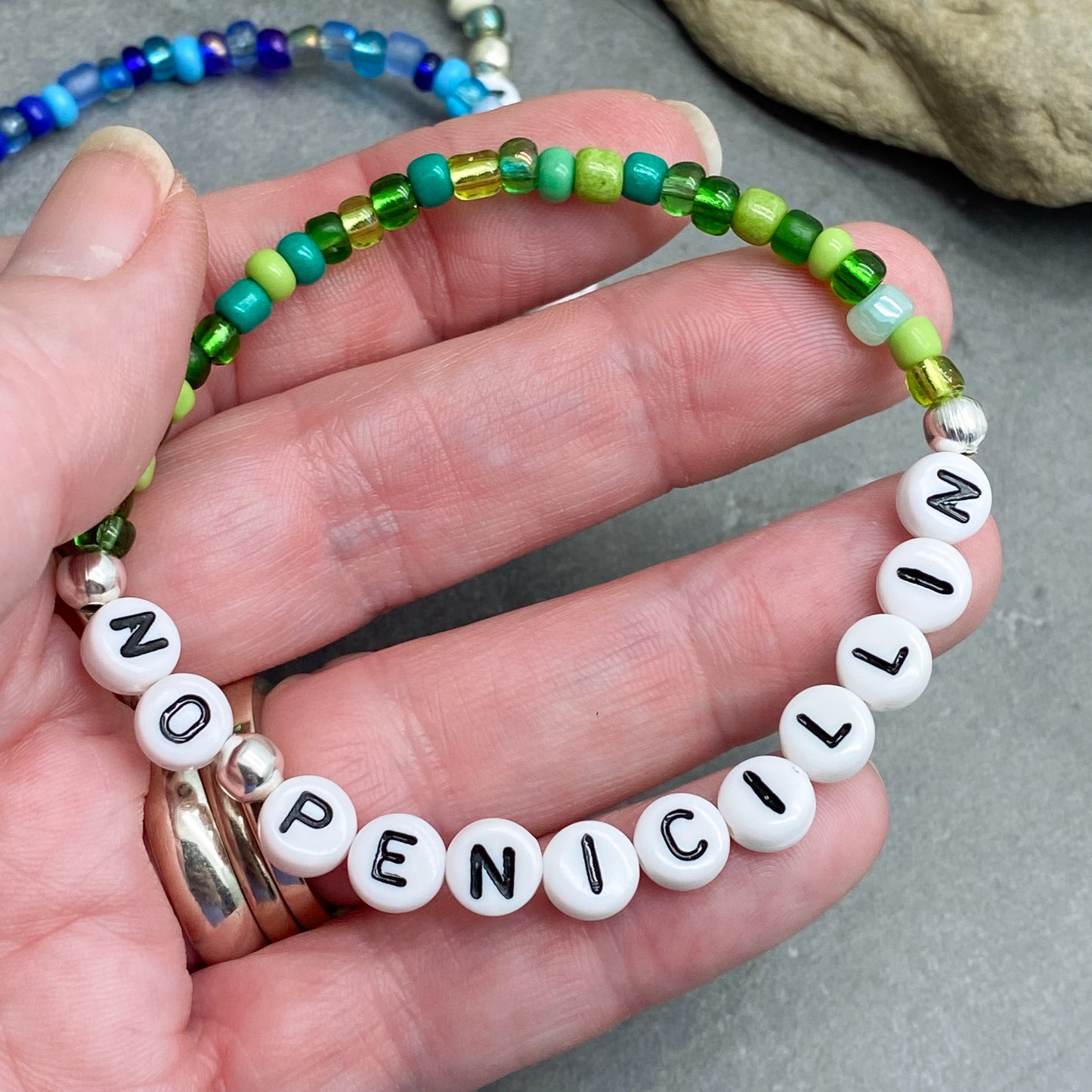 NO PENICILLIN Medical Alert Bracelet - Glass Seed Beads